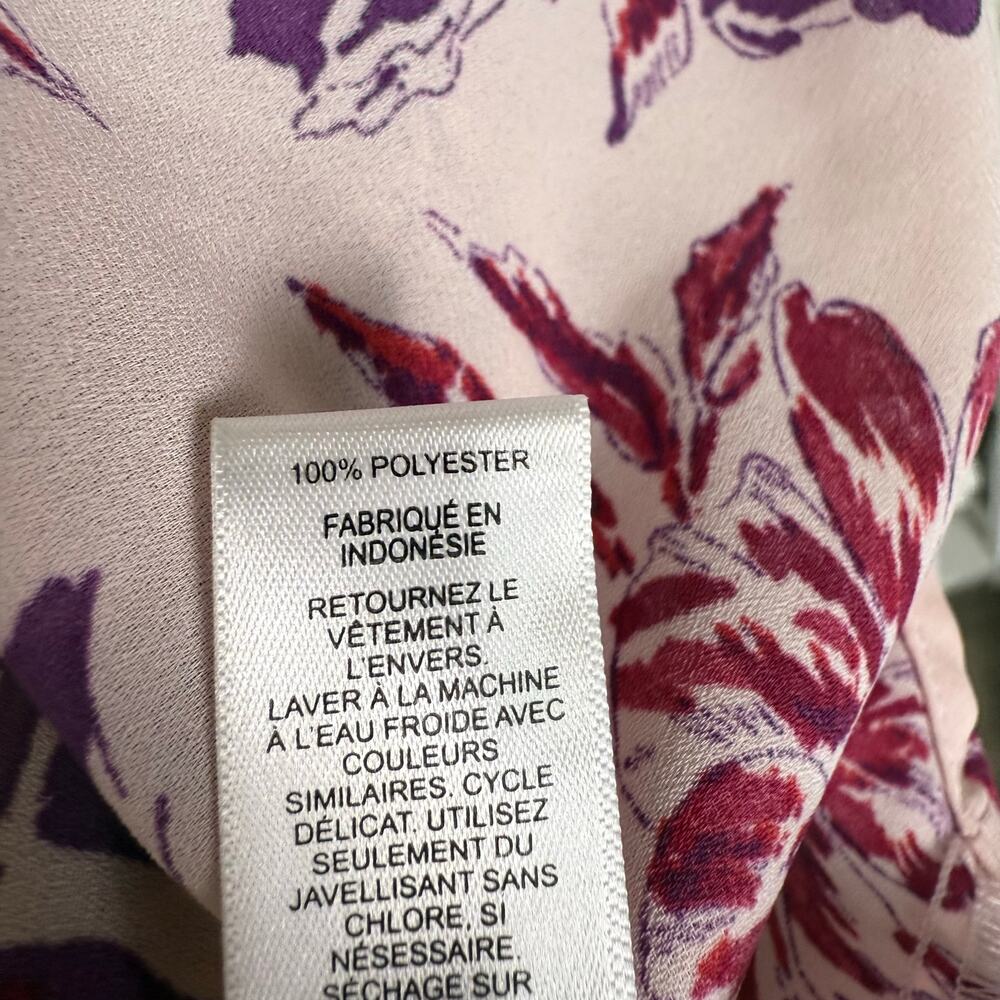 Express Pink Floral Sleeveless Zip-Front Blouse - Picture 7 of 10